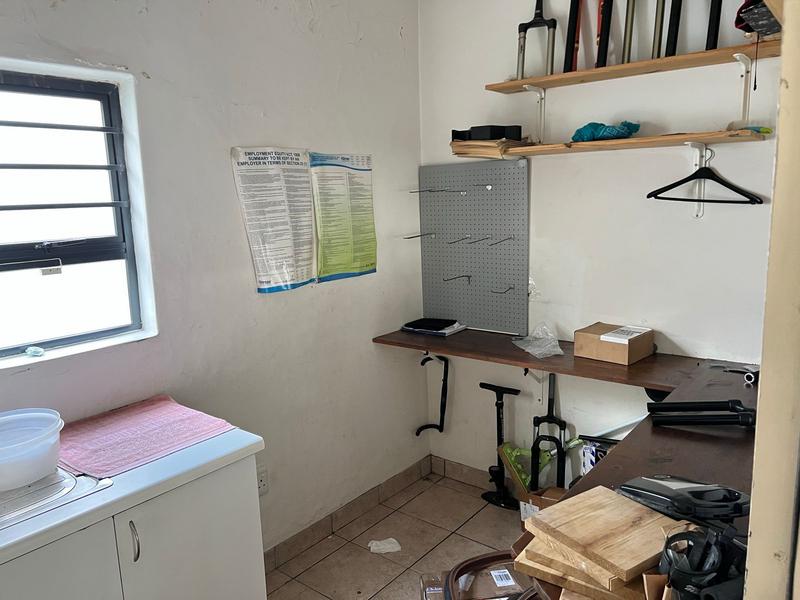 To Let commercial Property for Rent in Walmer Eastern Cape